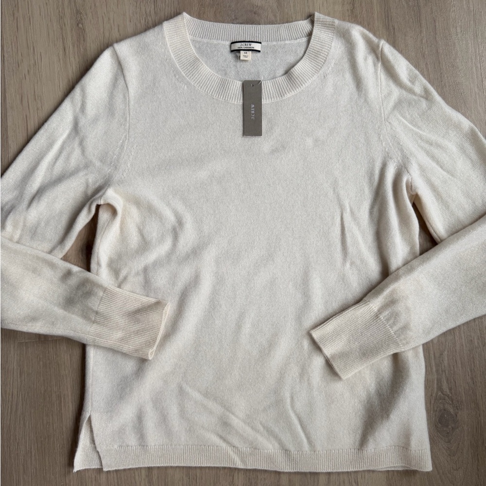 NWT jcrew 100% cashmere Cream Long Sleeve crew neck Sweater
